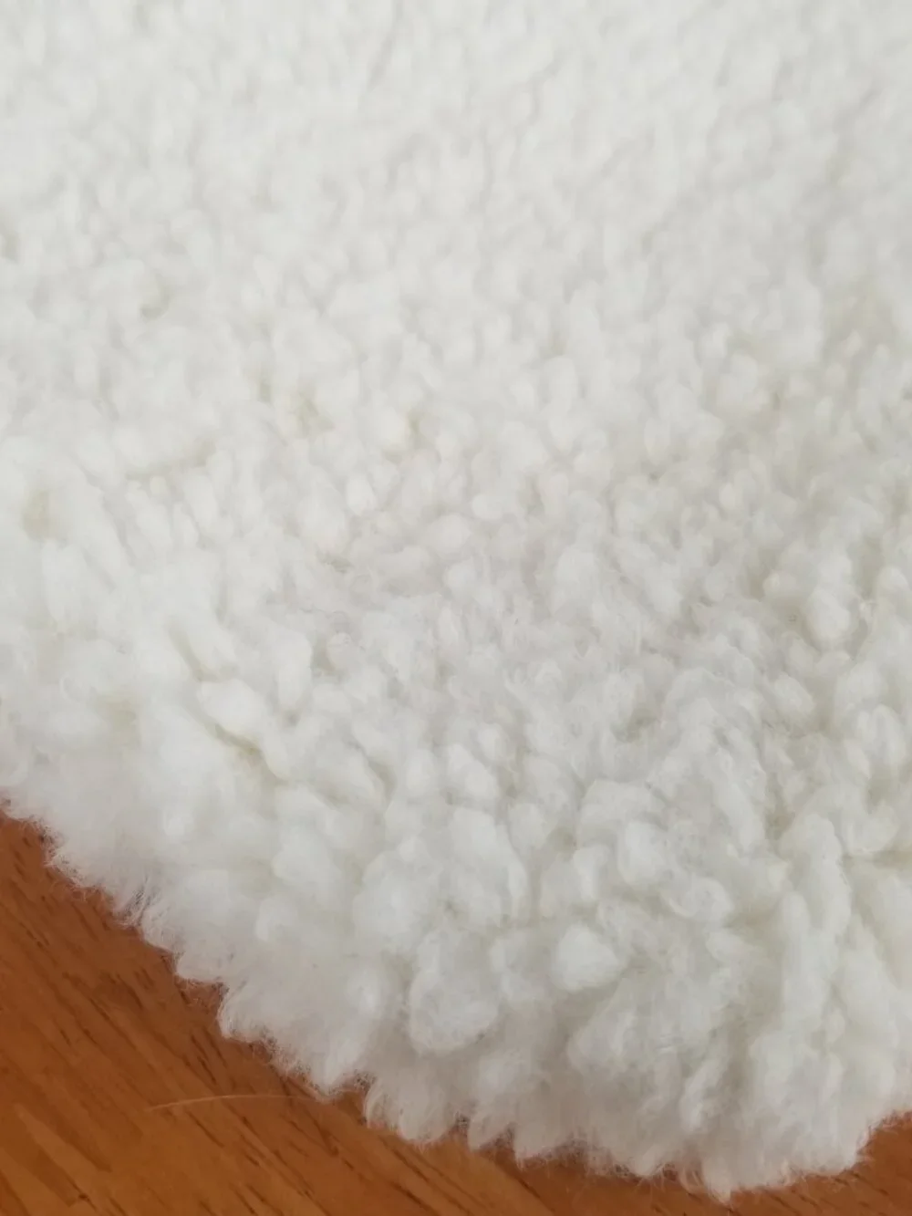 Fuzzy Sherpa Travel Bag Zip Closed Makeup Electronics EUC